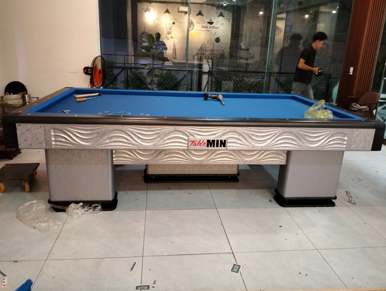 Bàn Min Table